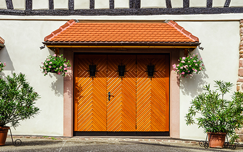 Garage Flooring/Garage Doors<br>